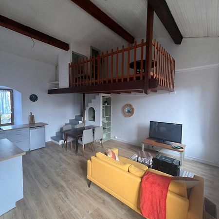 Studio With Mezzanine Prades  Eksteriør bilde